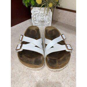Birkenstock Womens White Arizona Sandals Size 39 Two-Strap Buckle Style